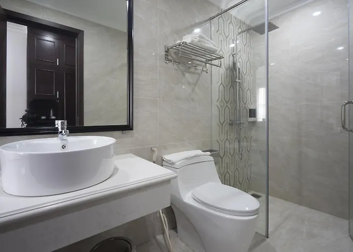 Holidayhotelhalong 4* Hạ Long